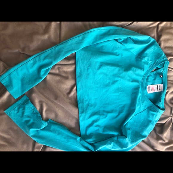 Gymshark focus long sleeve crop - Picture 3 of 5